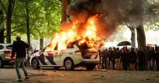 নেদারল্যান্ডসে অভিবাসনবিরোধী বিক্ষোভ: আন্দোলনকারীদের সঙ্গে পুলিশের সংঘর্ষ